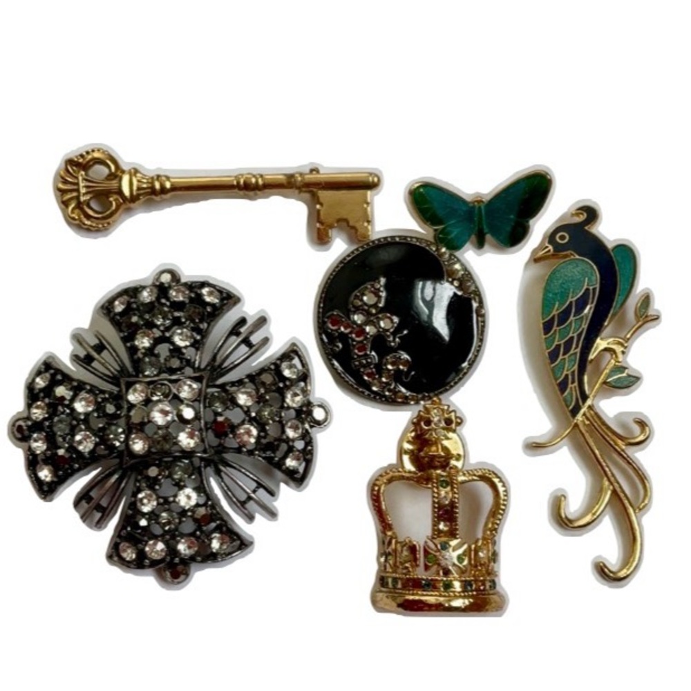 Vintage pin lot